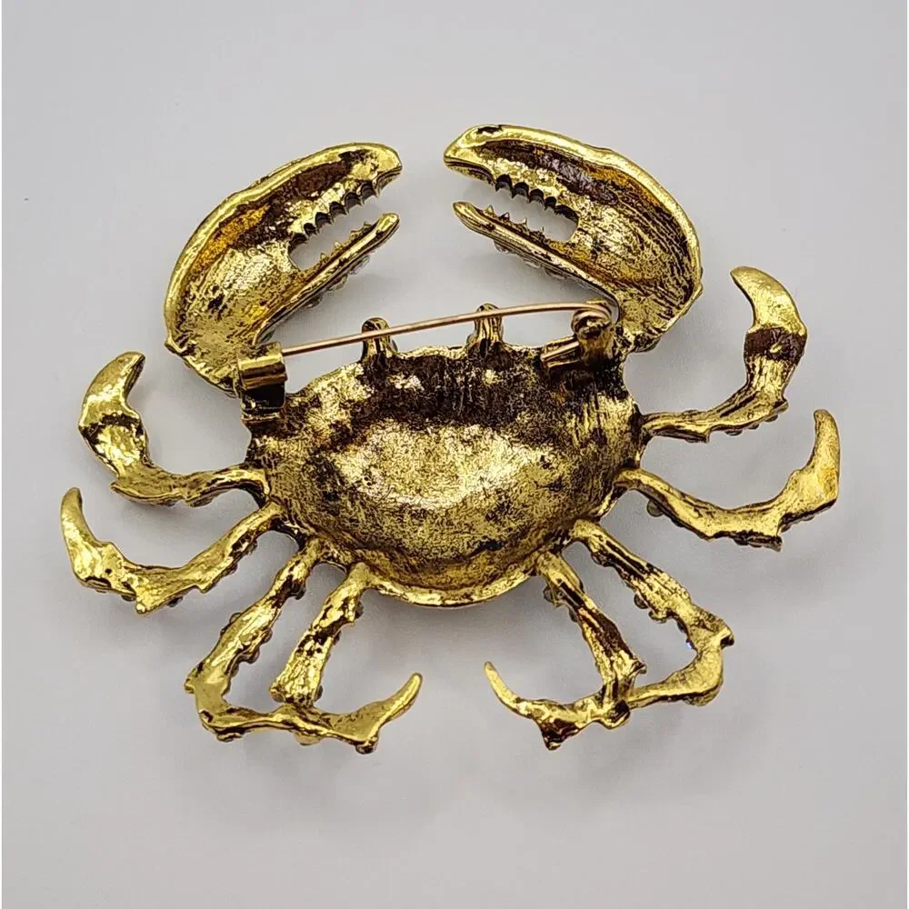 Stunning Crab Brooch Clear Rhinestones Gold Tone Metal Sealife